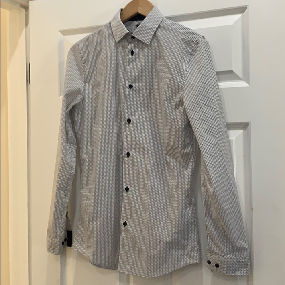 MENS: H&M Slim Fit Dress Shirt